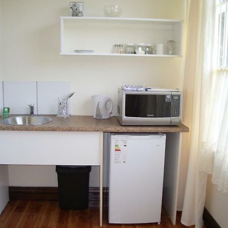 Dee'S Bnb Pretoria-Noord Esterno foto
